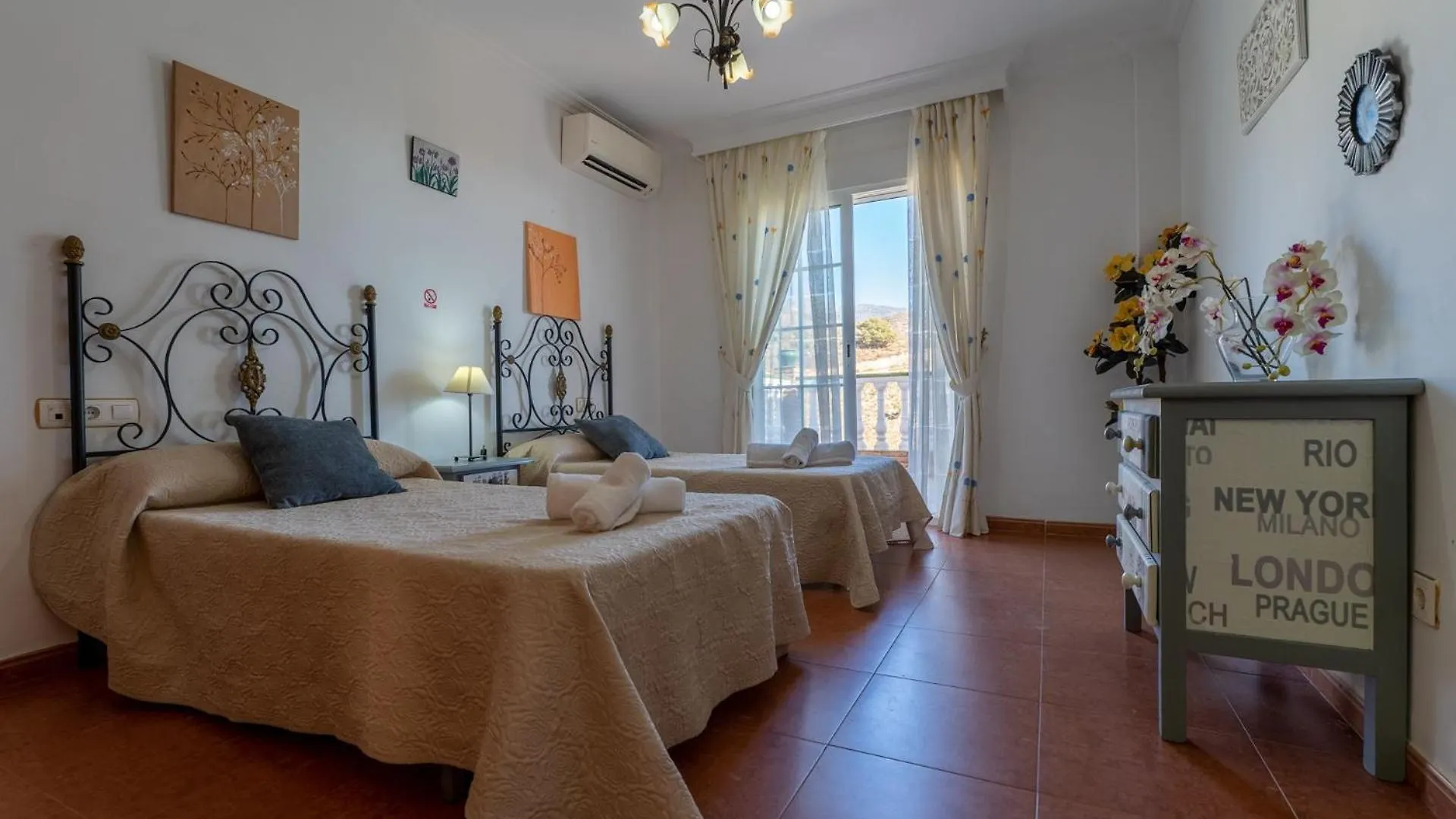 Willa Nerja 009